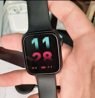 New Smart Watch free home delivery by Malik Faizan