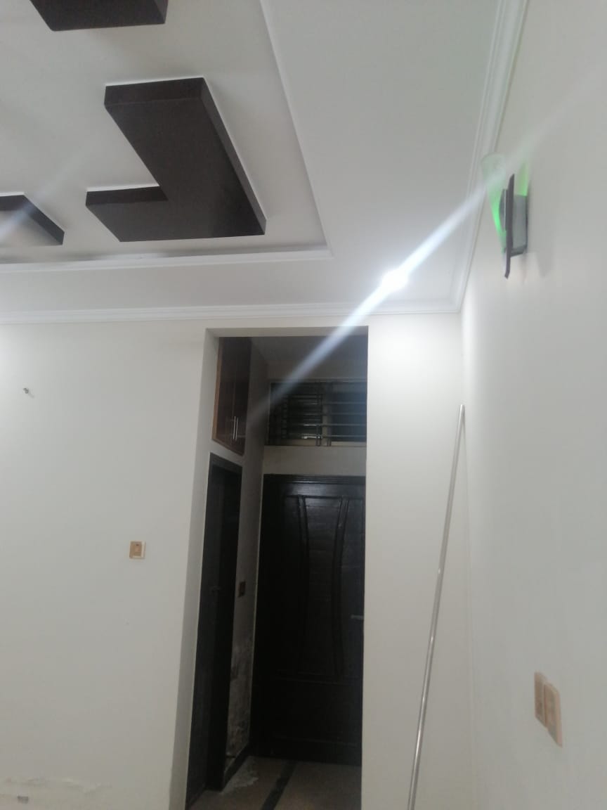 Roommates by Samina92 Bukhari66