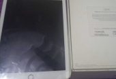 Ipad 6th generation 128gb pta approved by Boom Spank
