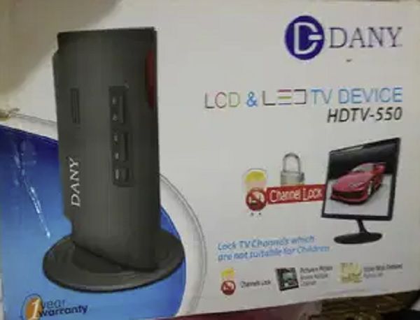Dell monitor with DANY Tv Device 03125312451 by Shakir Mehmood