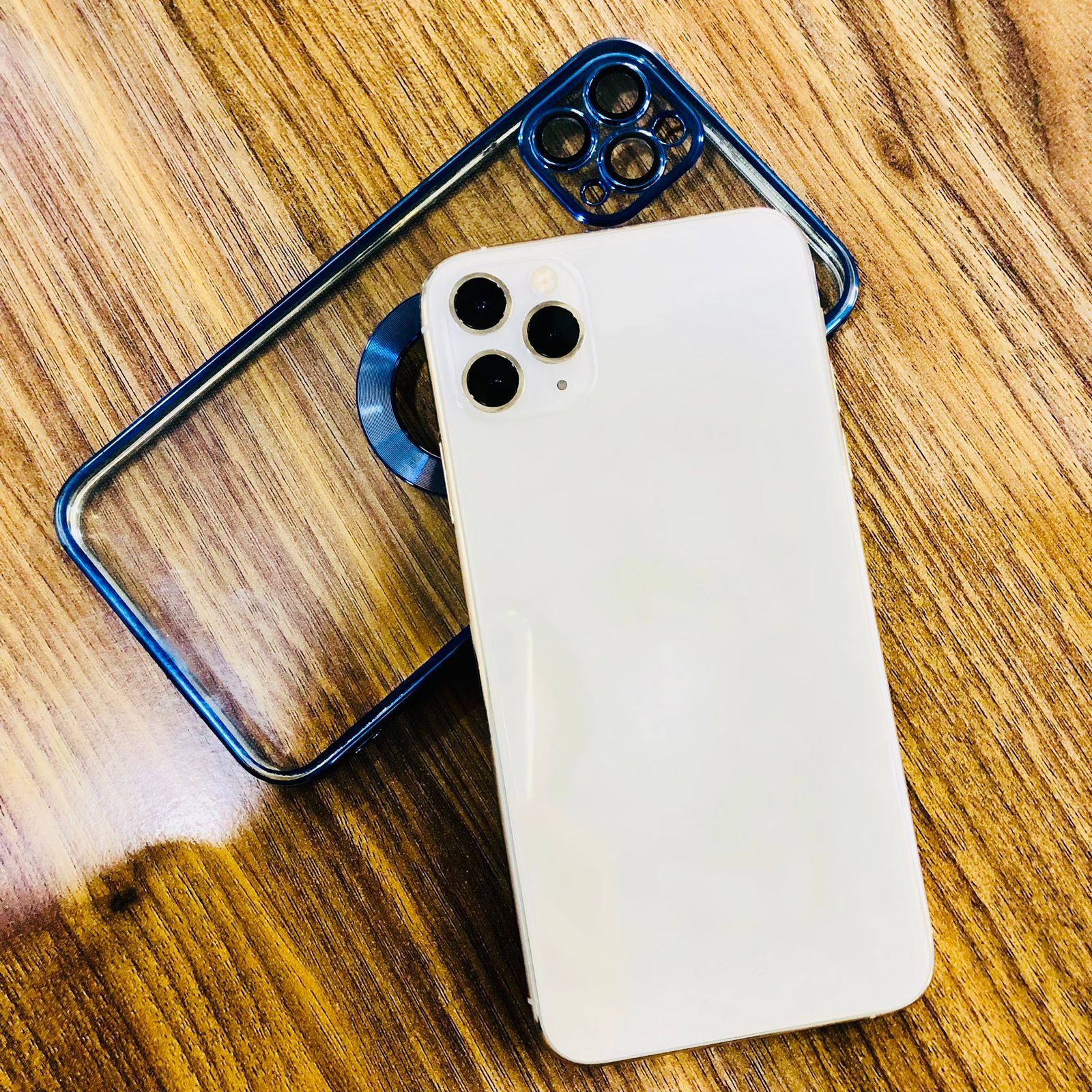 Iphone 11 pro max 64 gm water pack non pta for sale. by Muhammad Rashid Chaudhary