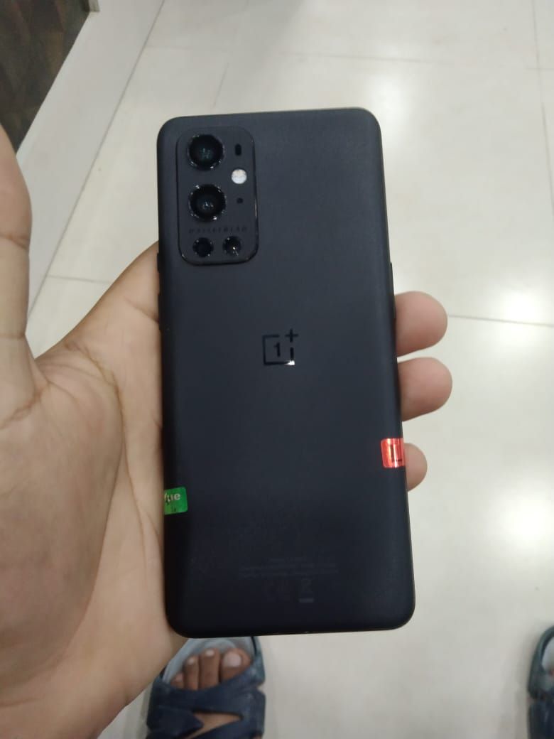 One plus 9 pro 12 256 Dual sim patch approved life time by Pakistan King