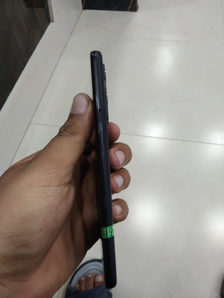 One plus 9 pro 12 256 Dual sim patch approved life time by Pakistan King