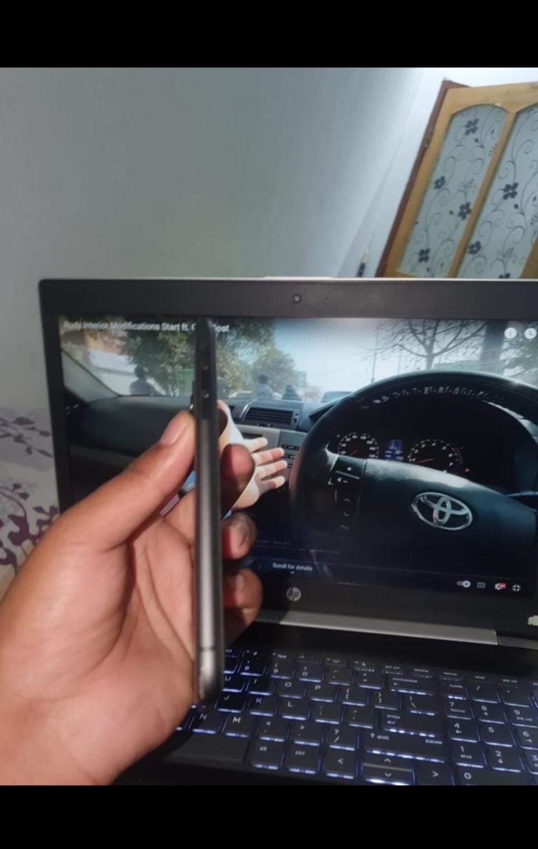 Iphone 11 non pta by Ali Mughal