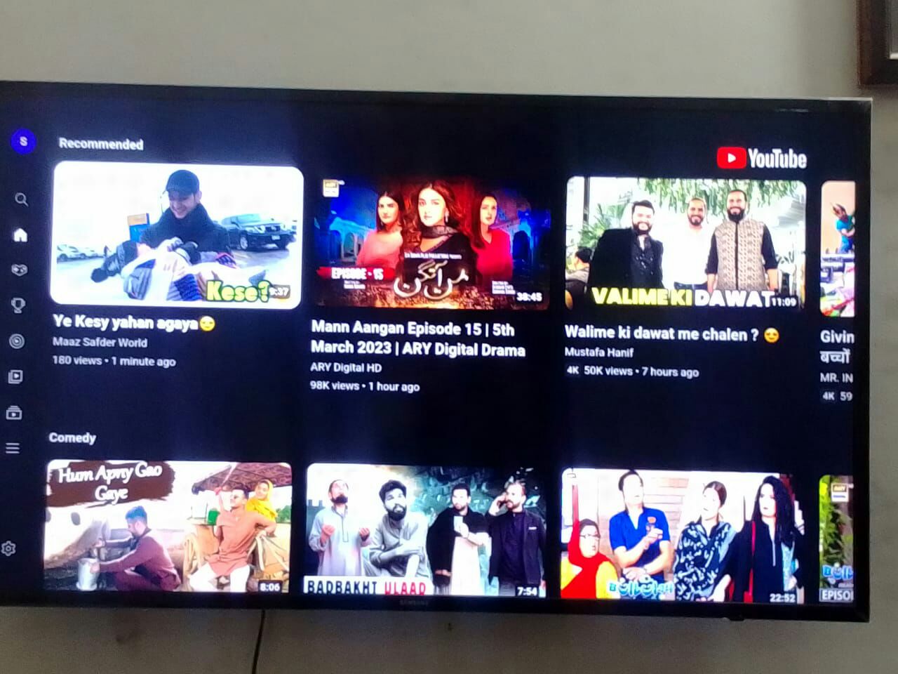 Samsung Smart LED 43 INCH by Nighat Mansoor