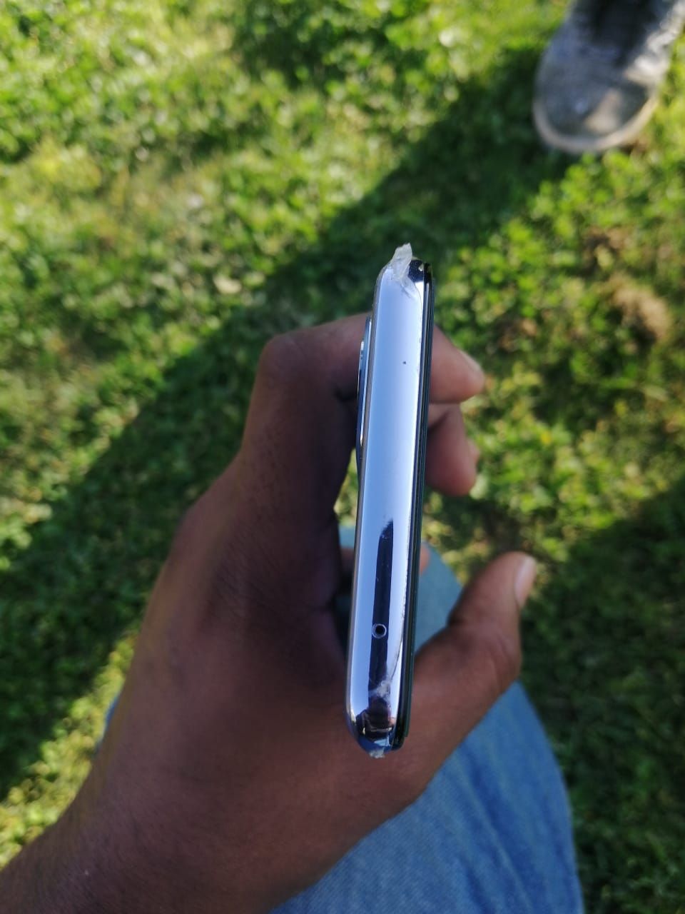 Oneplus 9 by Moazam Hussain