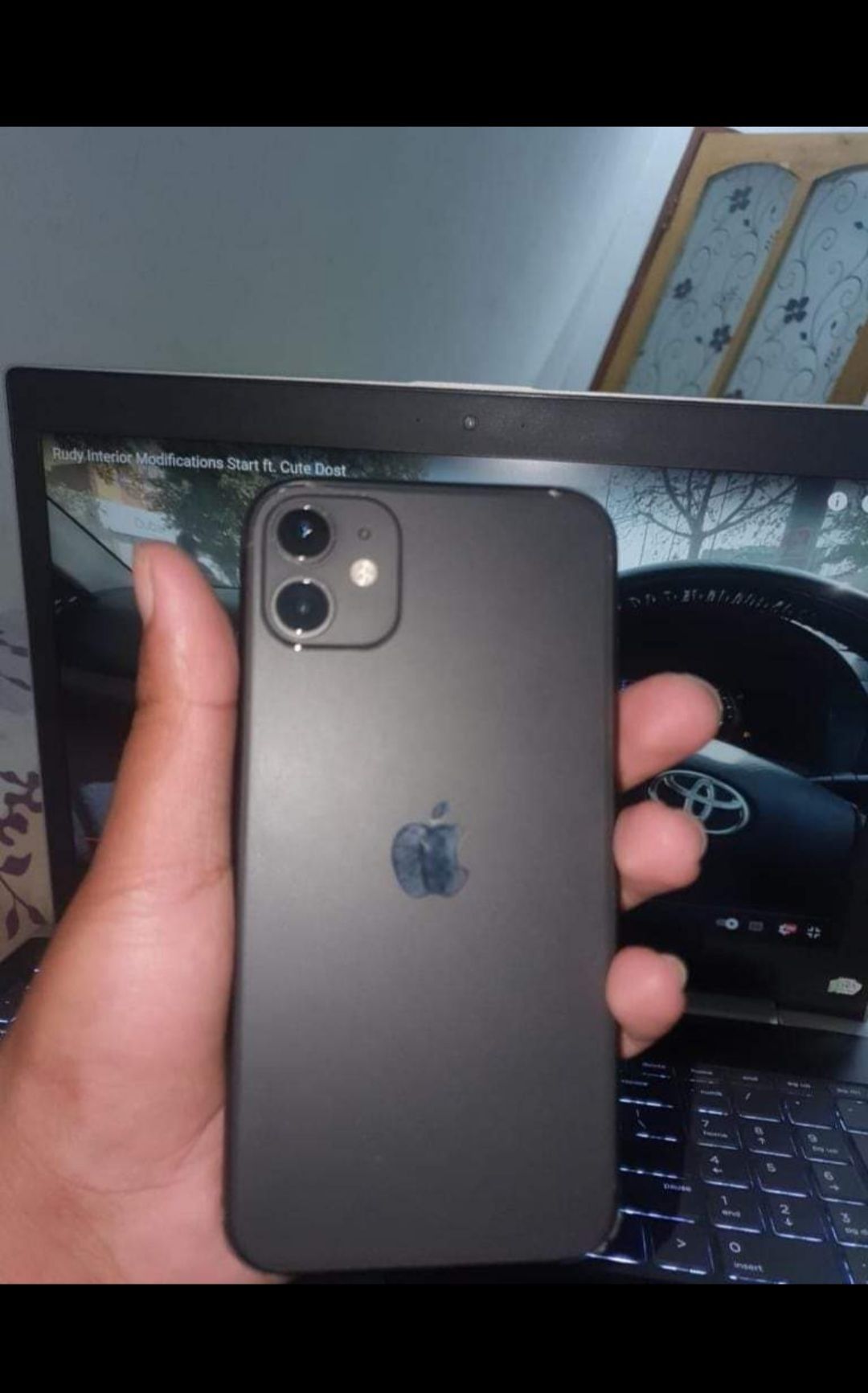 Iphone 11 non pta by Ali Mughal