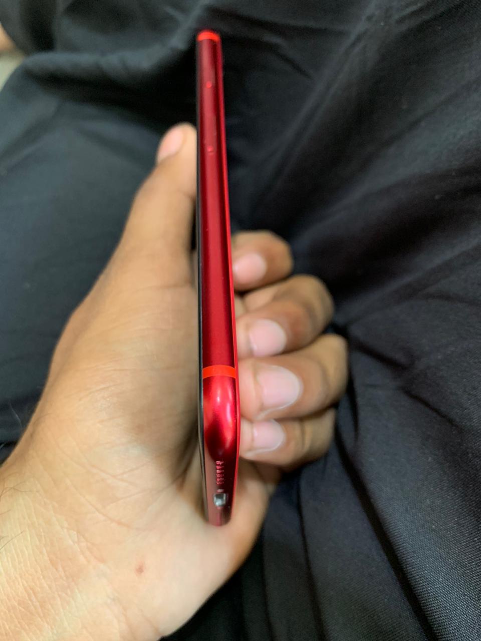 iPhone SE 2020 Waterpack by Shabeer Shah