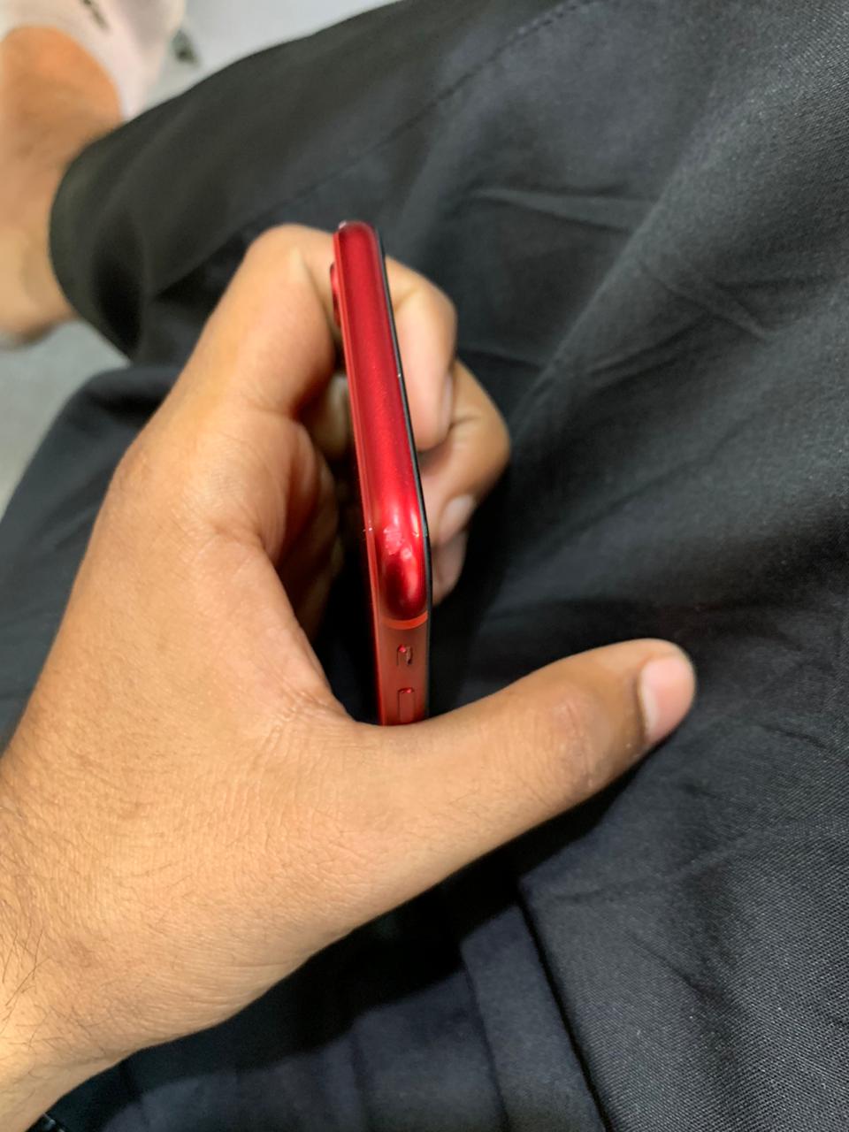 iPhone SE 2020 Waterpack by Shabeer Shah