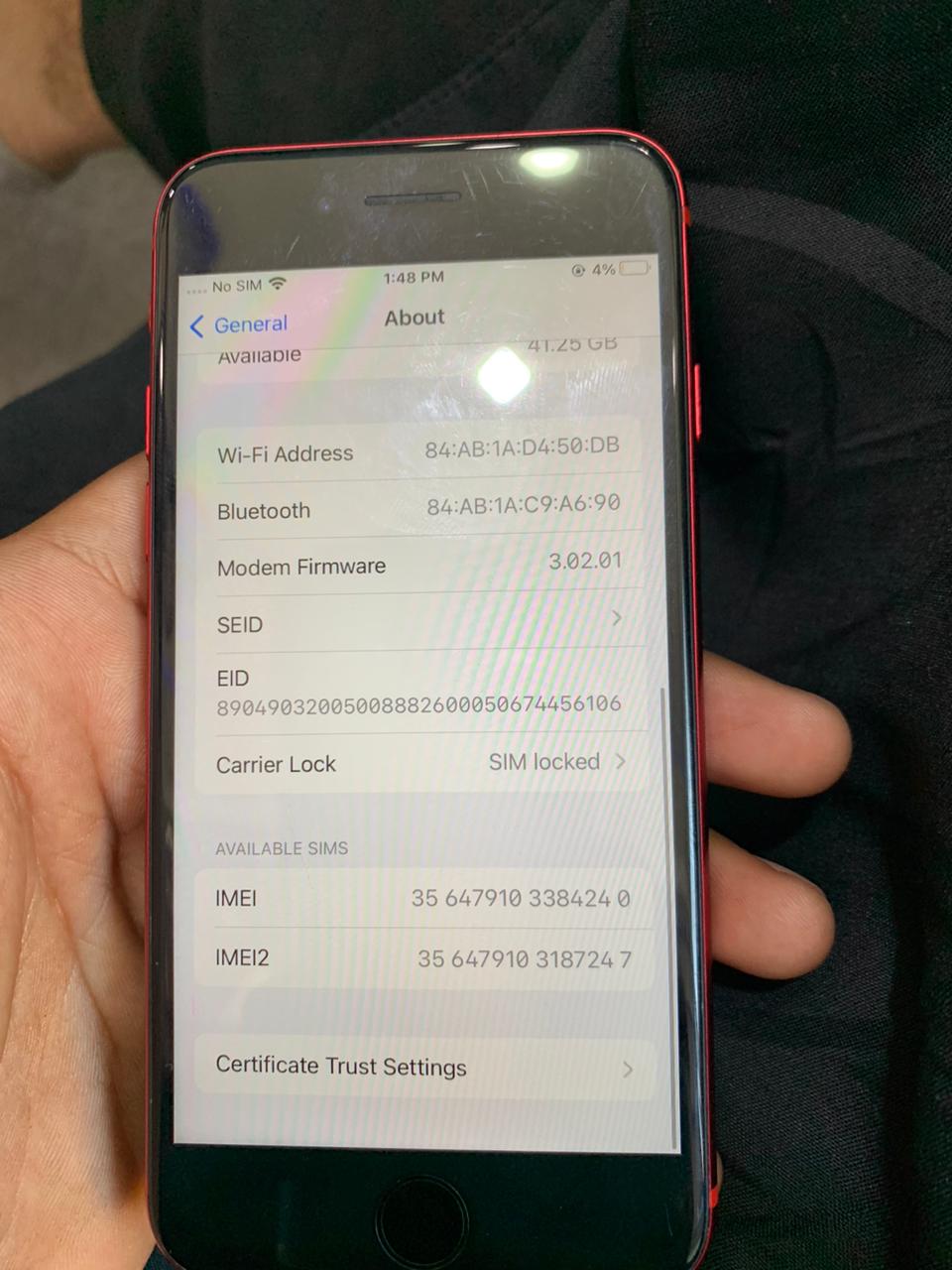 iPhone SE 2020 Waterpack by Shabeer Shah