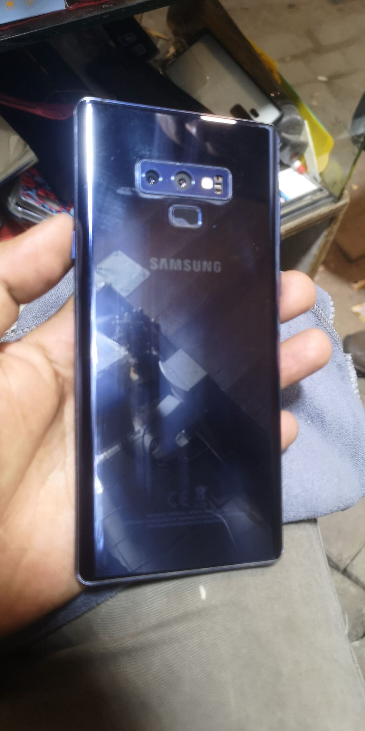 Samsung Note 9 mint condition deul sim approved official by A zee boy Ch Ali