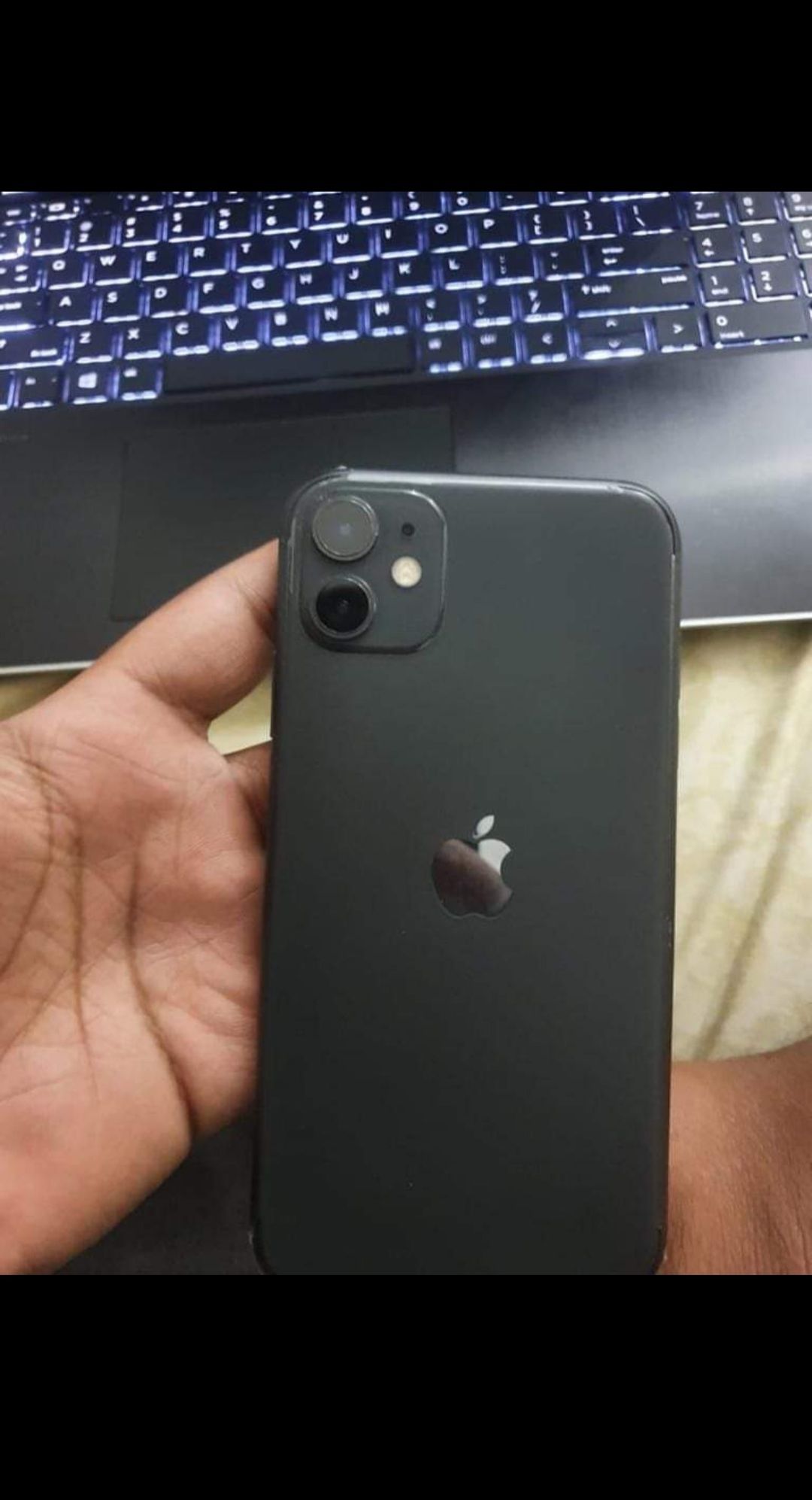 Iphone 11 non pta by Ali Mughal