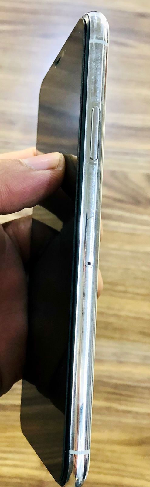 Iphone 11 pro max 64 gm water pack non pta for sale. by Muhammad Rashid Chaudhary