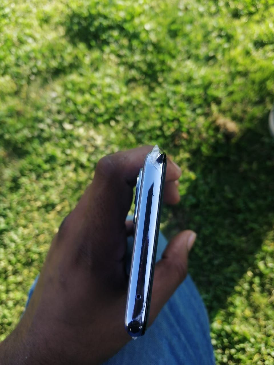 Oneplus 9 by Moazam Hussain