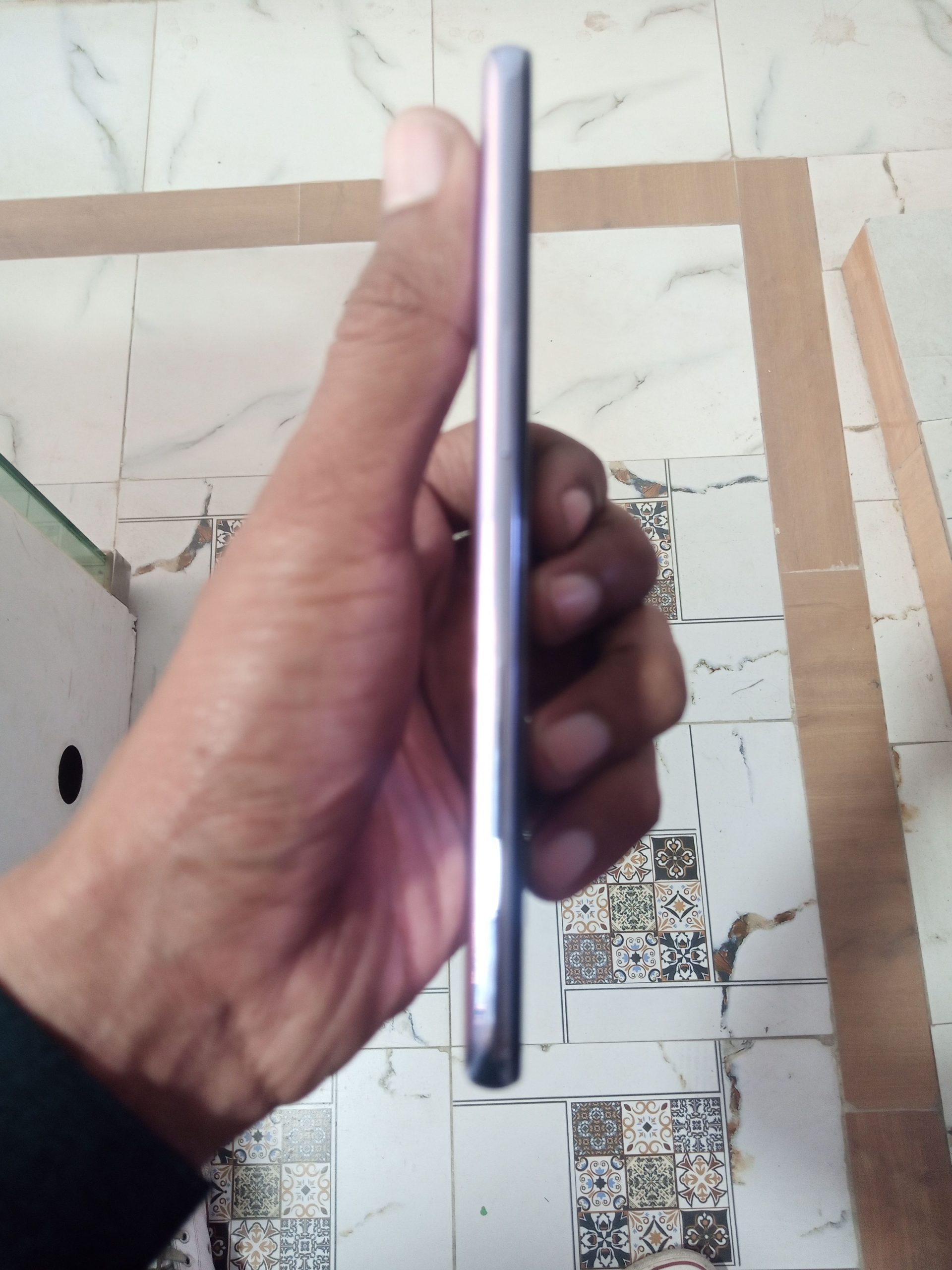 One plus 9 5g 8/128 patch approved 10/10 condition only mobile ha spec by Sheraz Ahmad