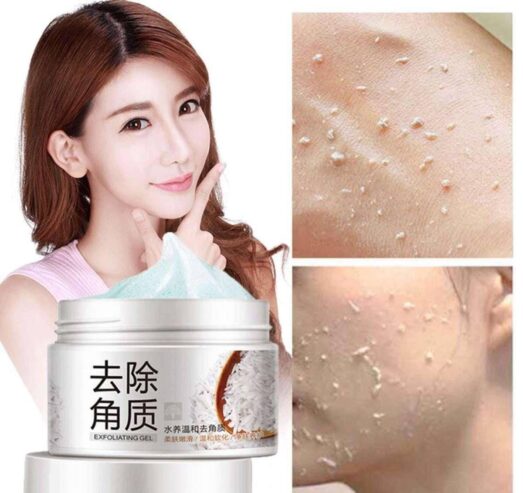 Woman face cleaner by Nasir Hayat