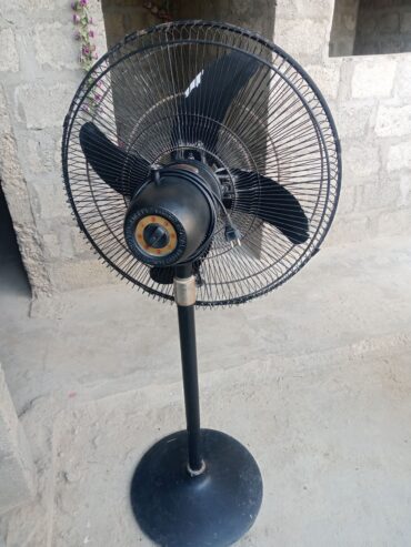 I’m selling my ROYAL stand FAN by syed_Rehan Funny_Boy