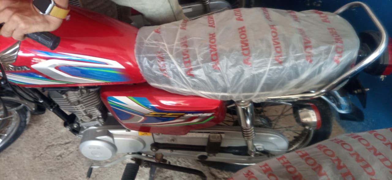 160000 by Ahsan Gujjar