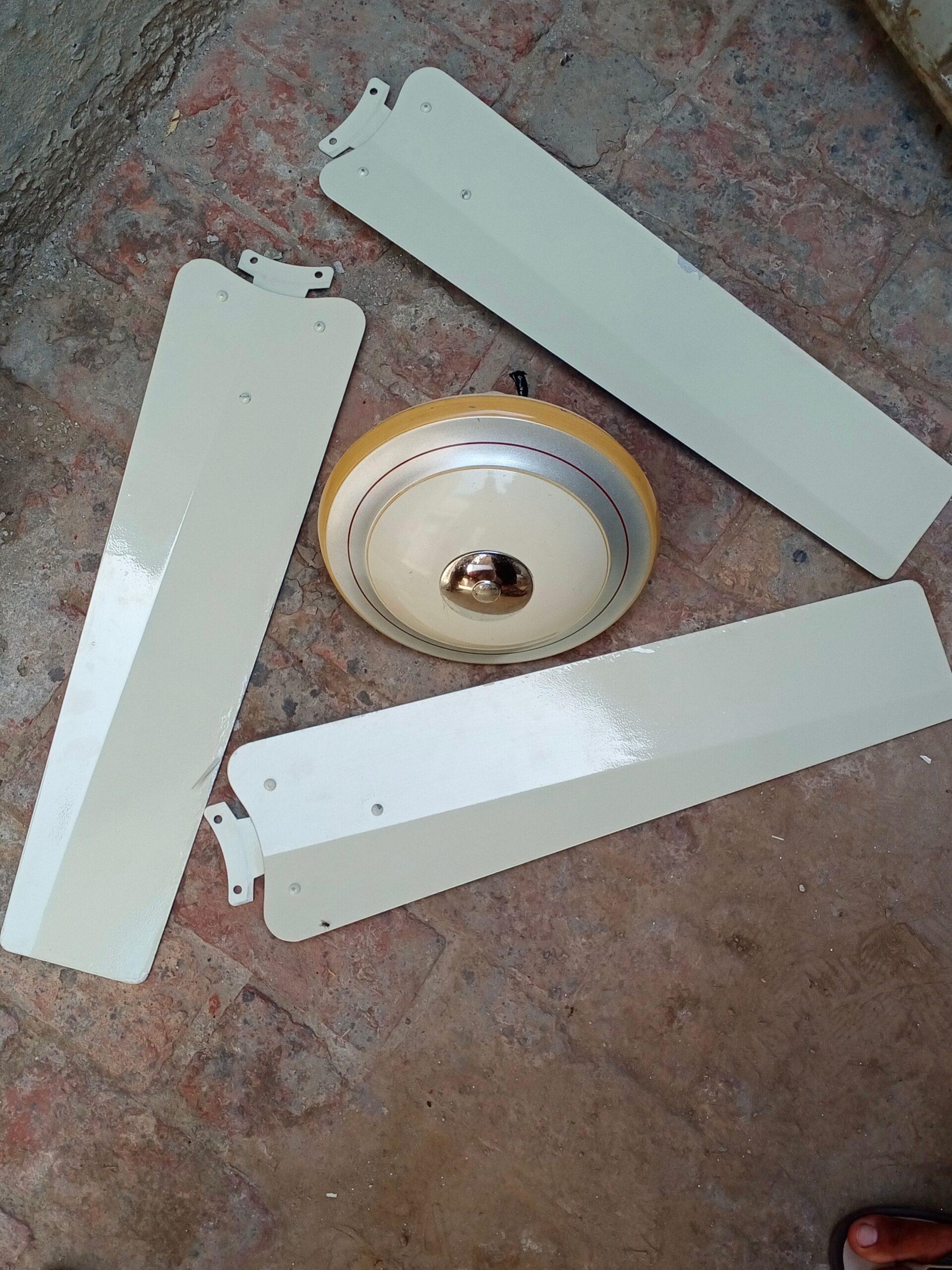 Electric selling fan by Rana Muzamal