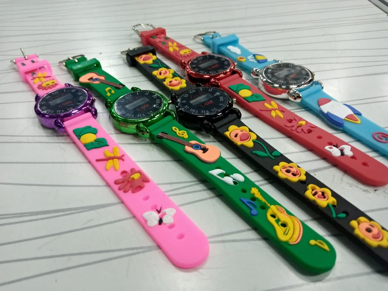 Child watch by Faraz Akbar