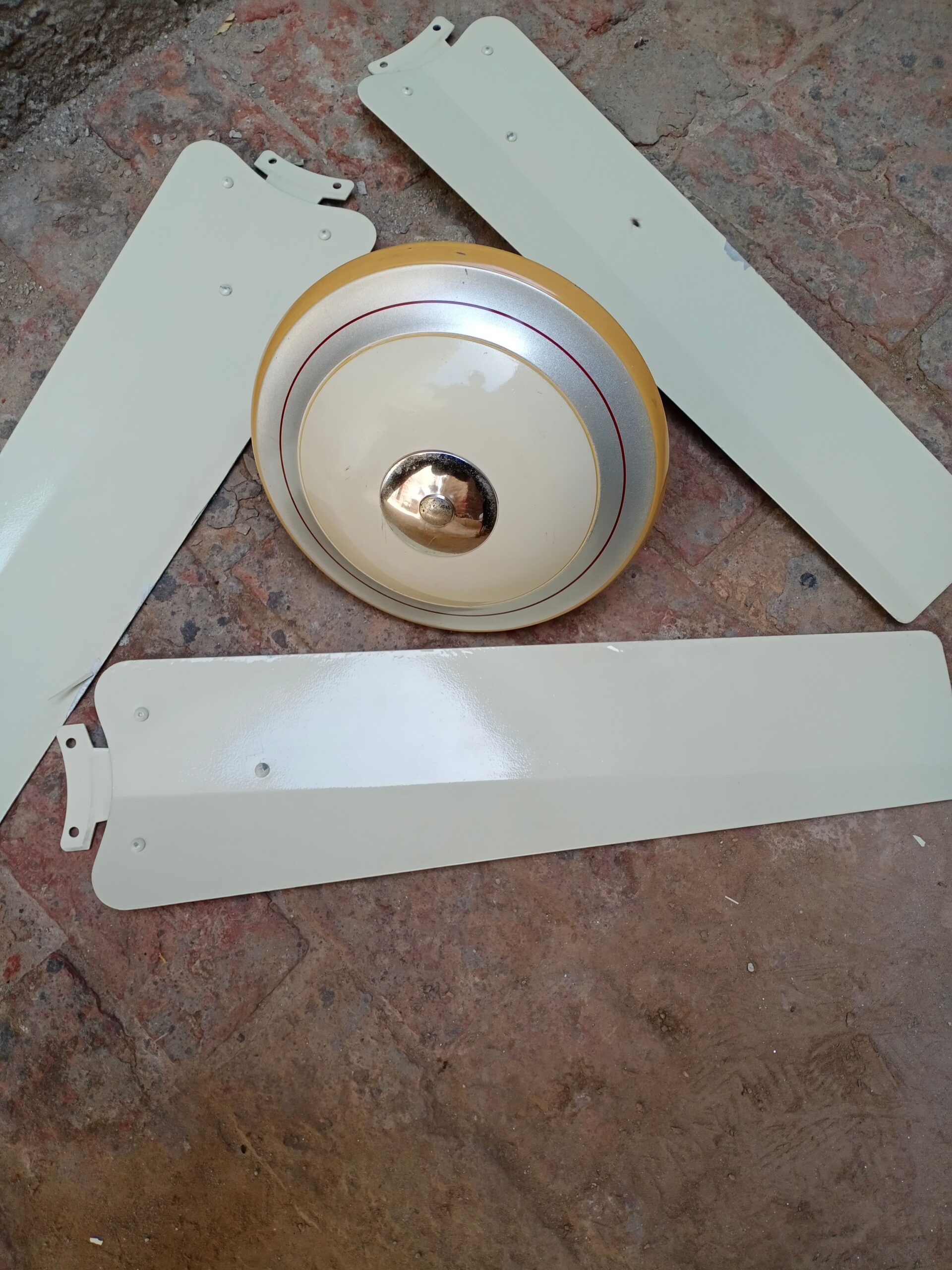 Electric selling fan by Rana Muzamal