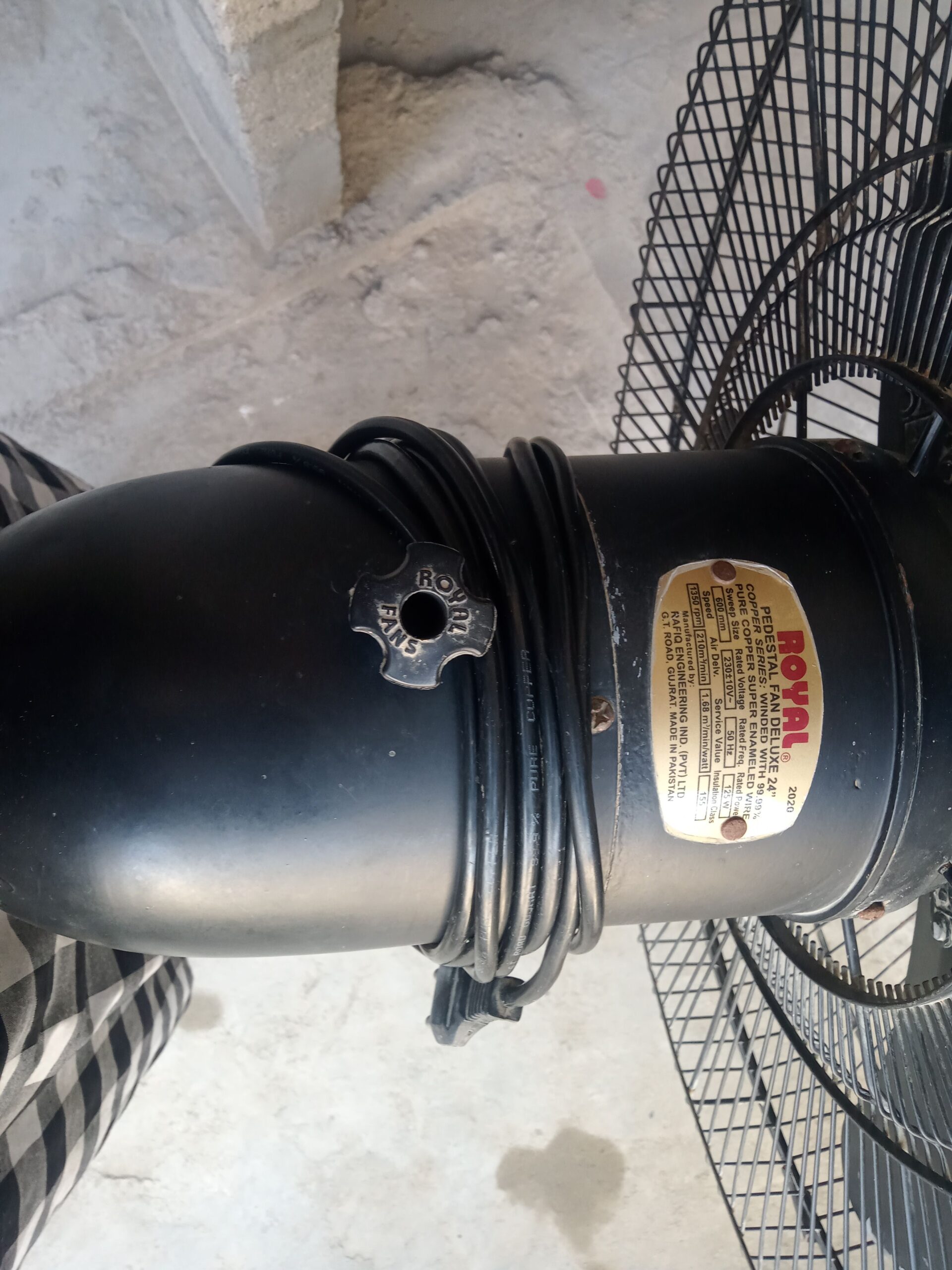 I’m selling my ROYAL stand FAN by syed_Rehan Funny_Boy