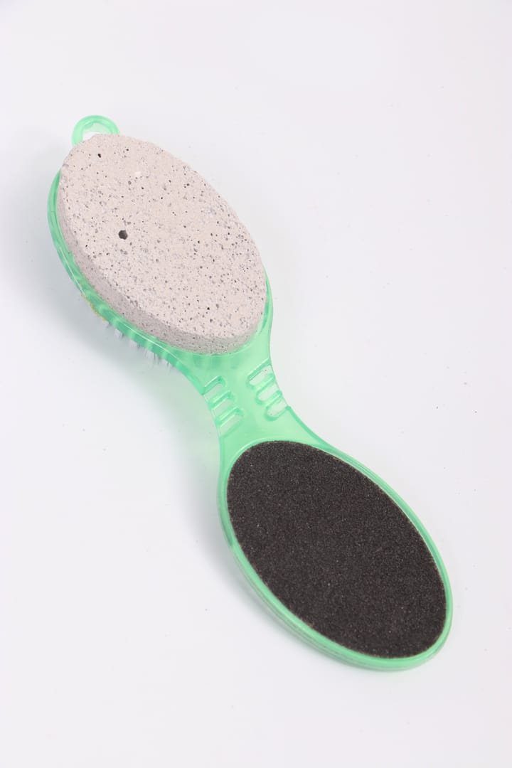 Pedicure Paddle-01 by Danish Rehman