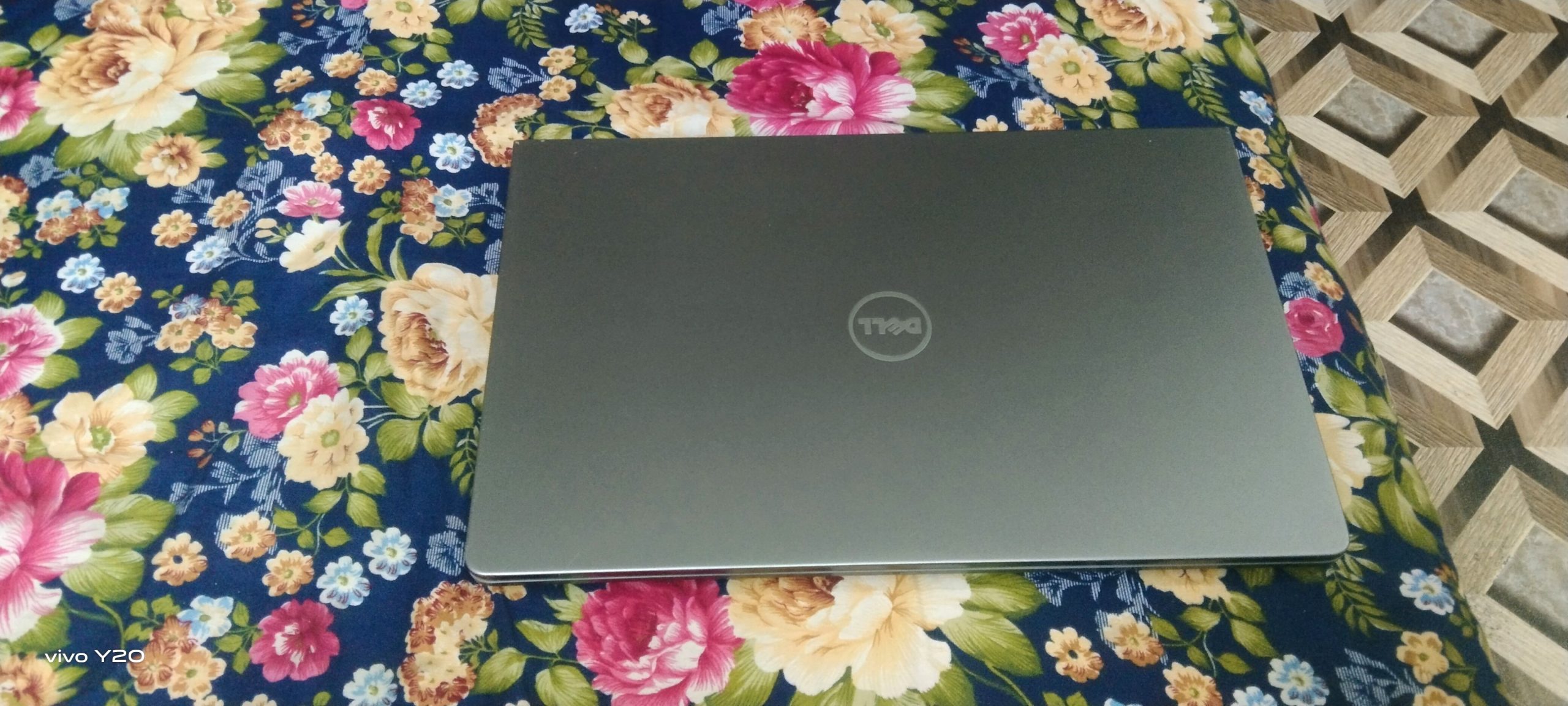 Dell Vostoro Series by Tayyab Xhk