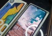 Samsung a30 4gb 64ram by Haris Ansar