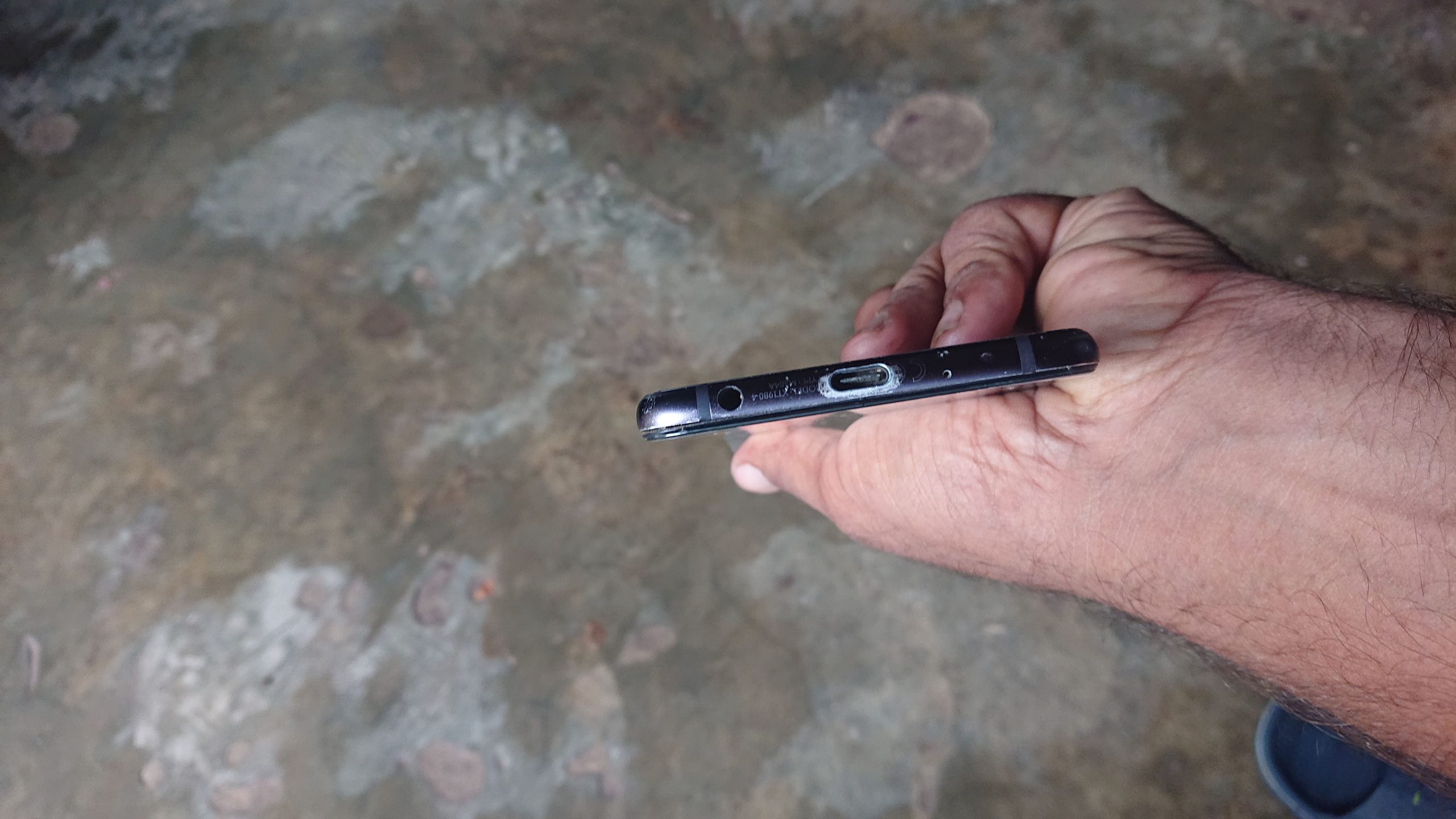 Motorola Z4 by real info