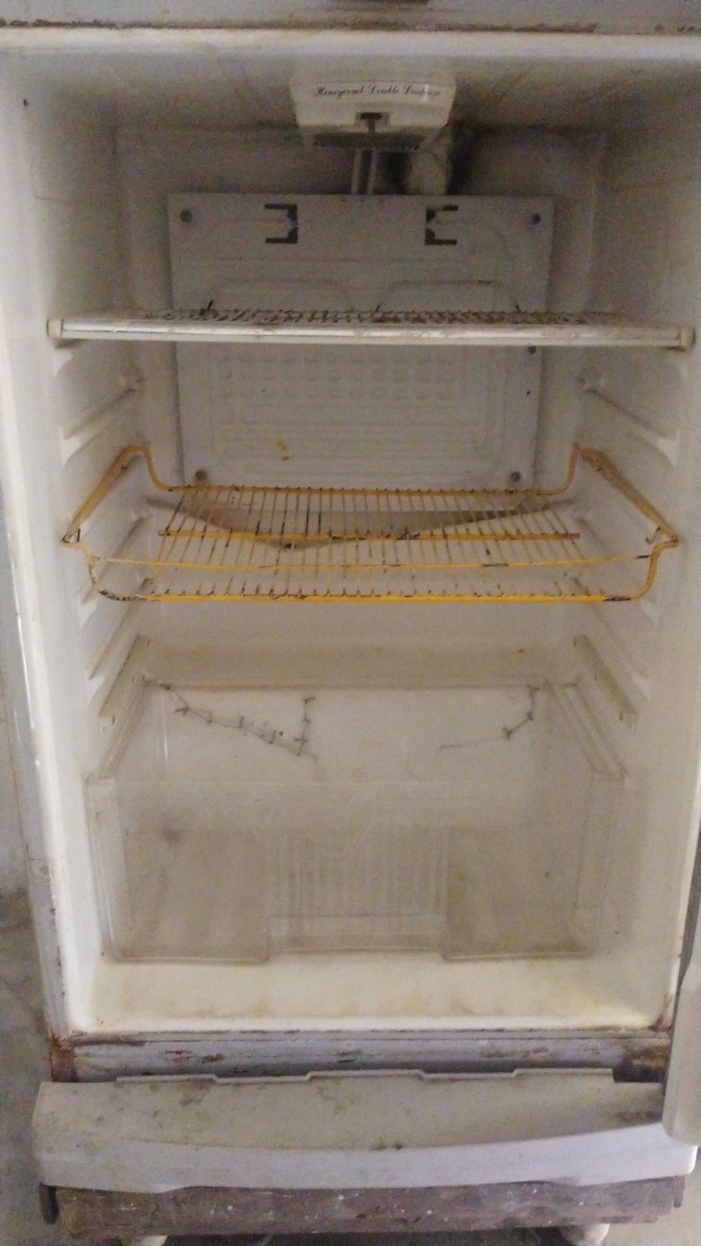 Dawlance condition 10/8 working ok by Nadeem Zarar