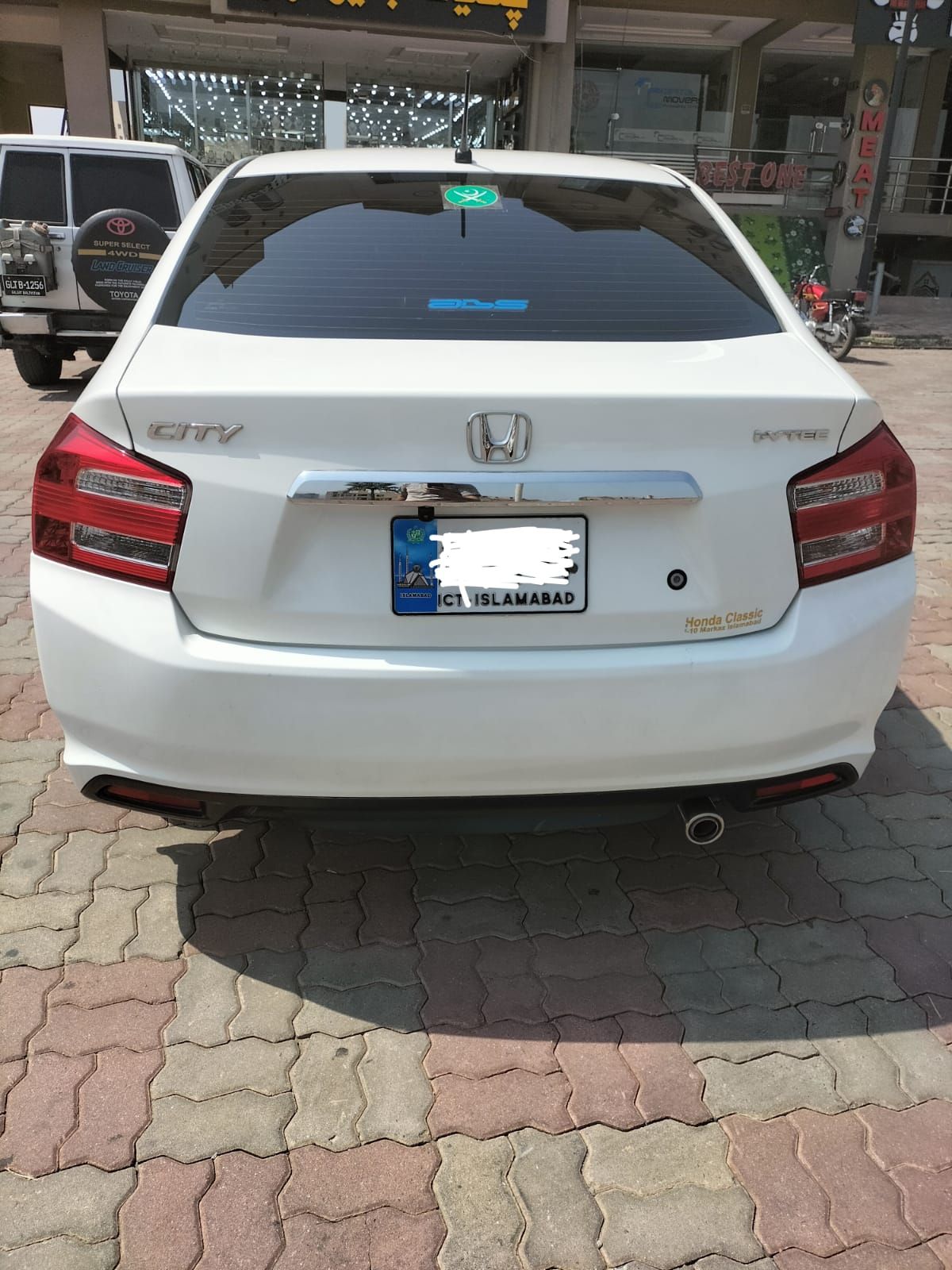 Honda City 1.3 manual Islamabad number full genuine condition by Faizan Abbasi