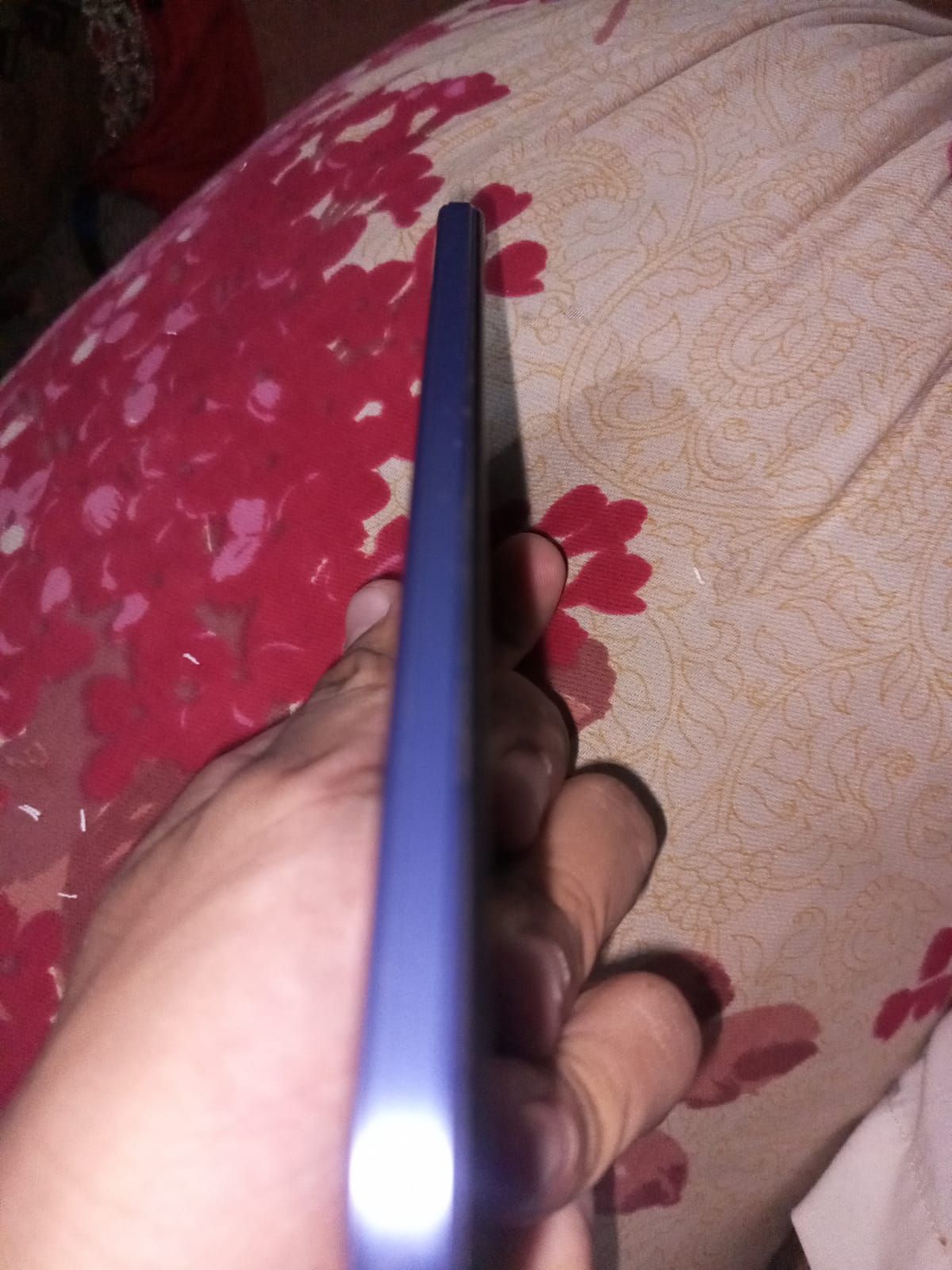 Only box ha all ok bas tora sa rafa ha back sa by Rehman Shaik