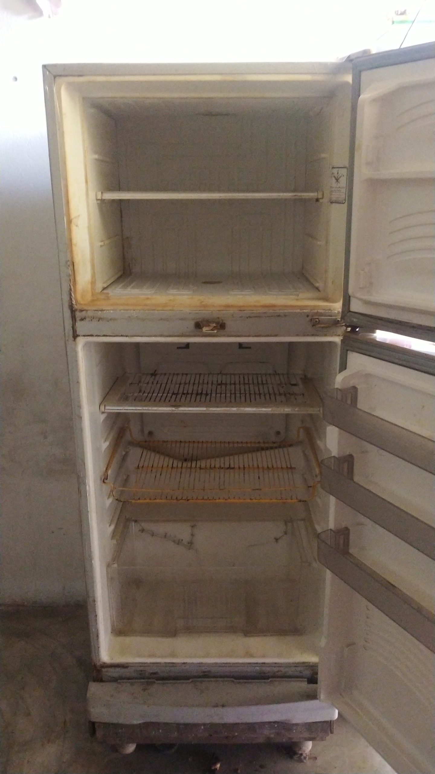 Dawlance condition 10/8 working ok by Nadeem Zarar