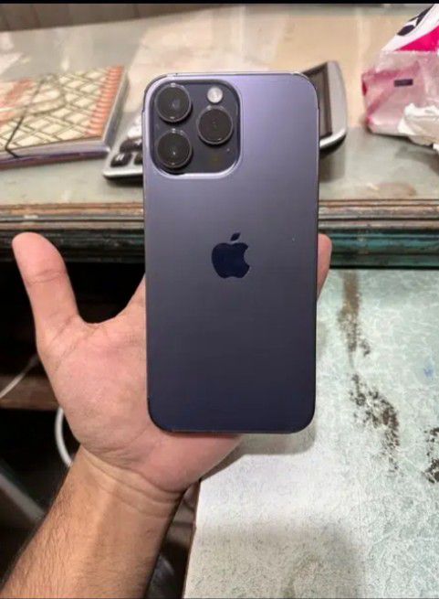 IPHONE 14 PRO MAX 256GB by E store Gadjets