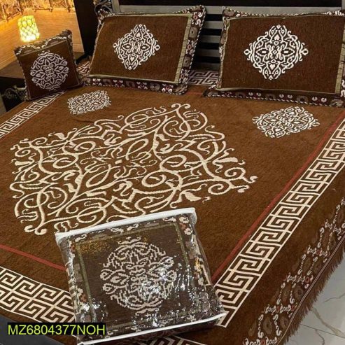 Velvet Bed sheet set by Naseem Malik