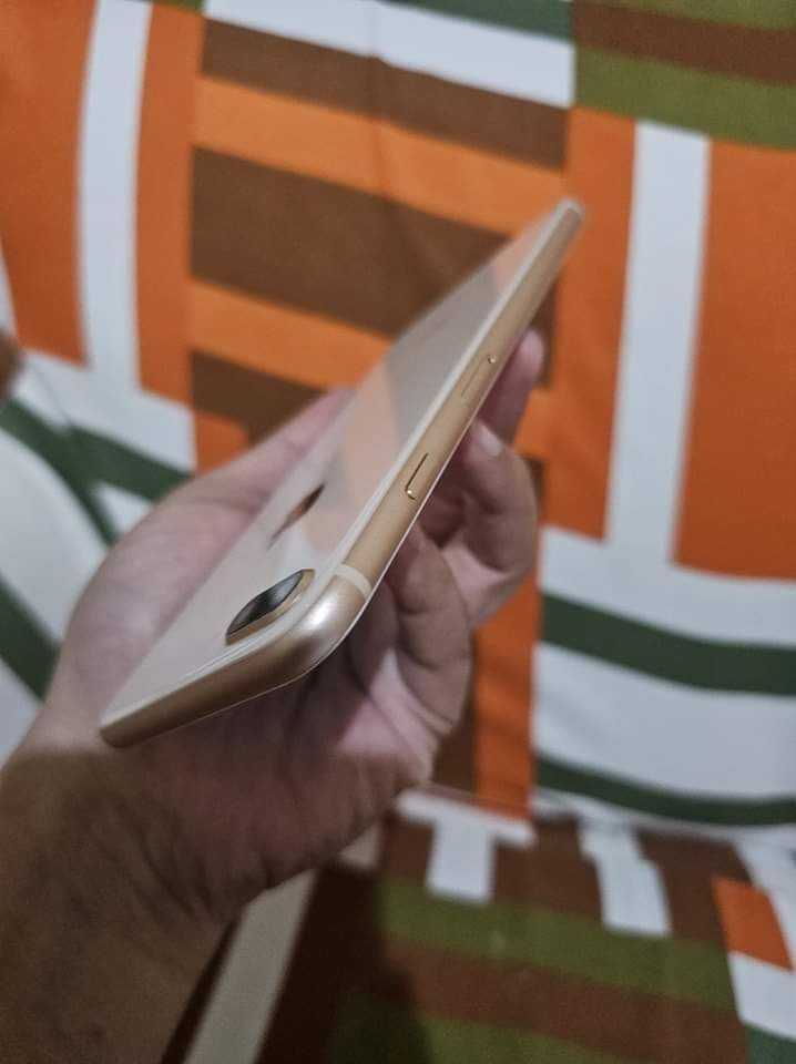 iPhone 8 plus 64 GB by Zahid Jani