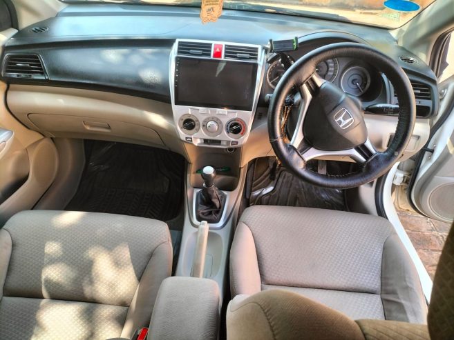 Honda City 1.3 manual Islamabad number full genuine condition by Faizan Abbasi