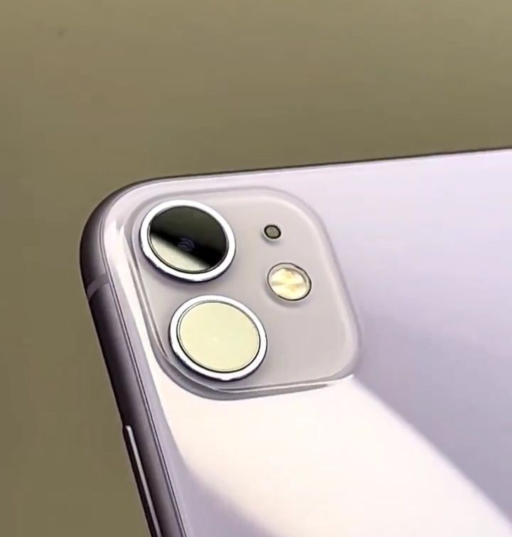 Iphone 11 by Najam Gujjar