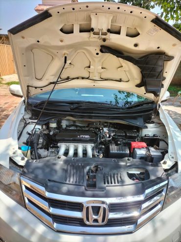 Honda City 1.3 manual Islamabad number full genuine condition by Faizan Abbasi