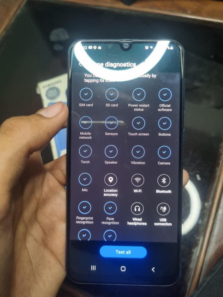 Samsung a30 4gb 64ram by Haris Ansar