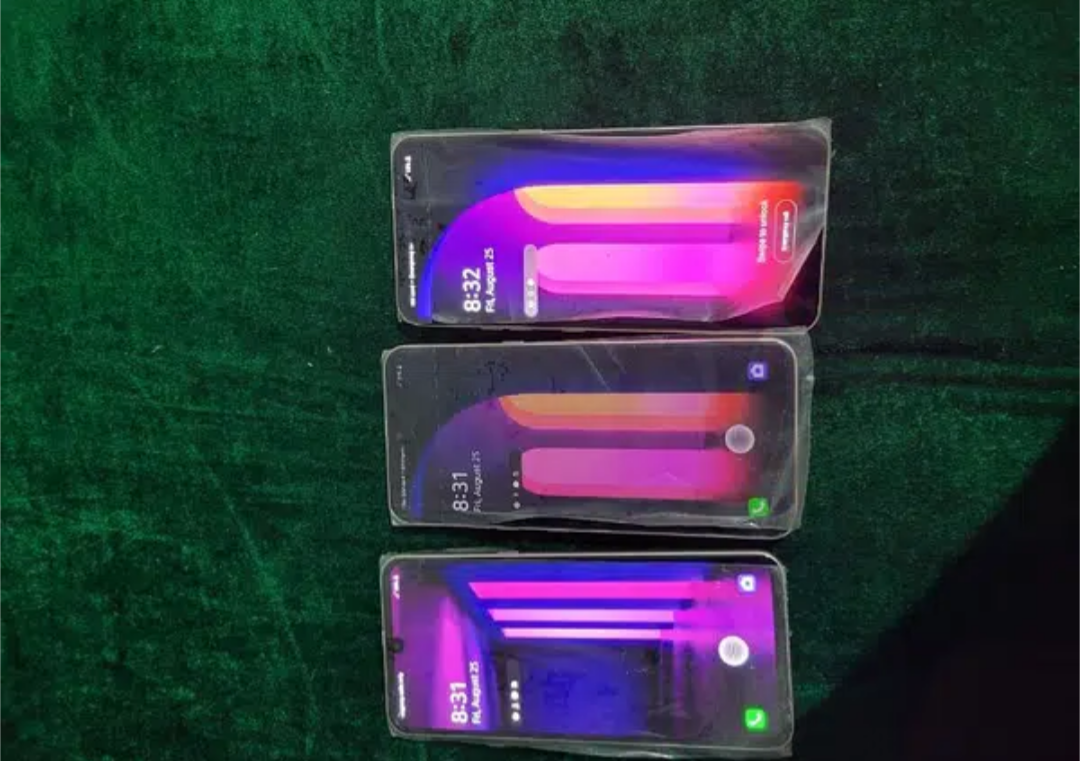 LG v60 ThinQ 5g by Junaid Khan