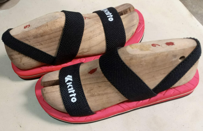 Hawai chappal setup by slipper making business
