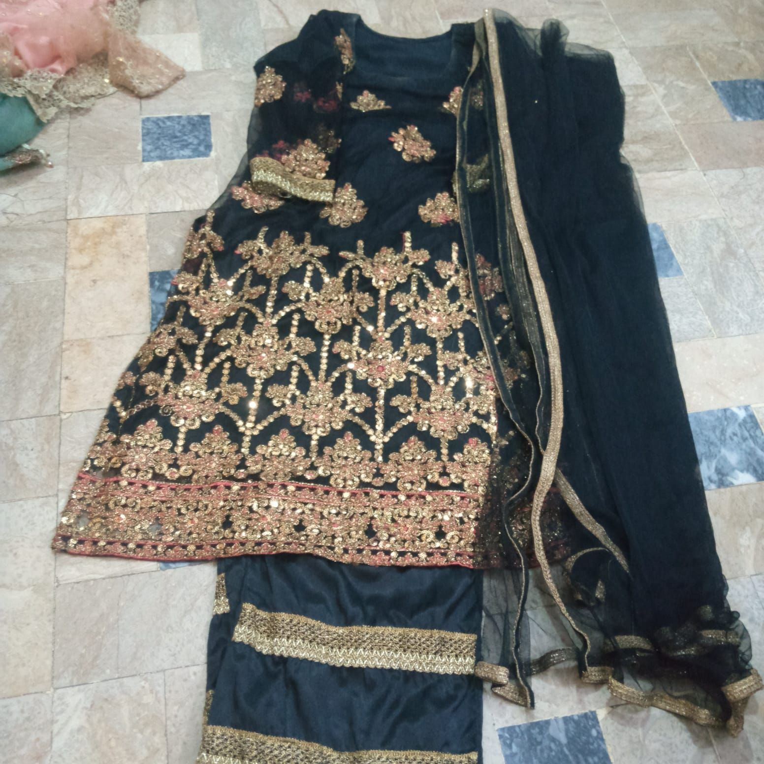 1 bar use hue hen by Mohammad Arif