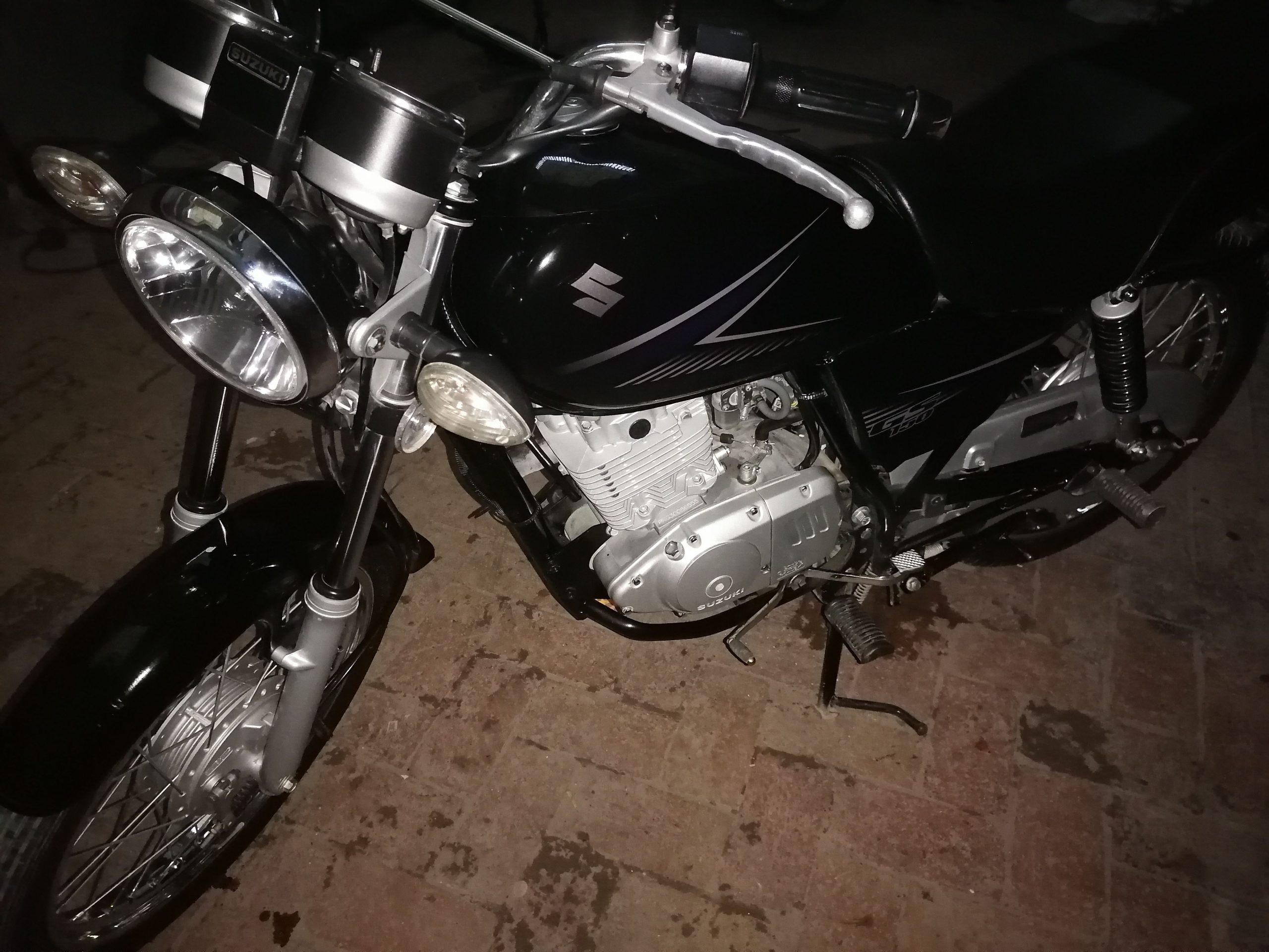 Suzuki GS 150 brand new 2023 model unregisted by Amir Latif