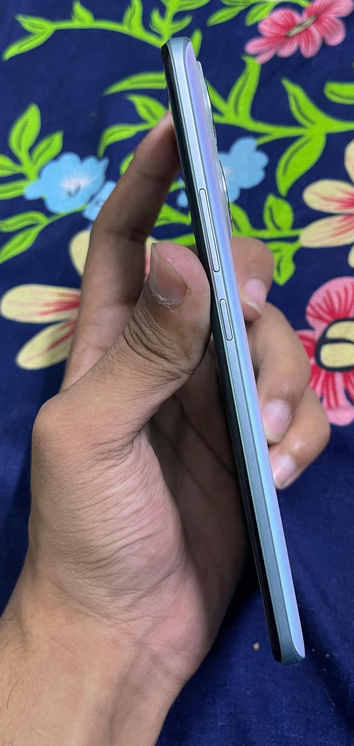 Vivo v55 by Waseem Dhamia