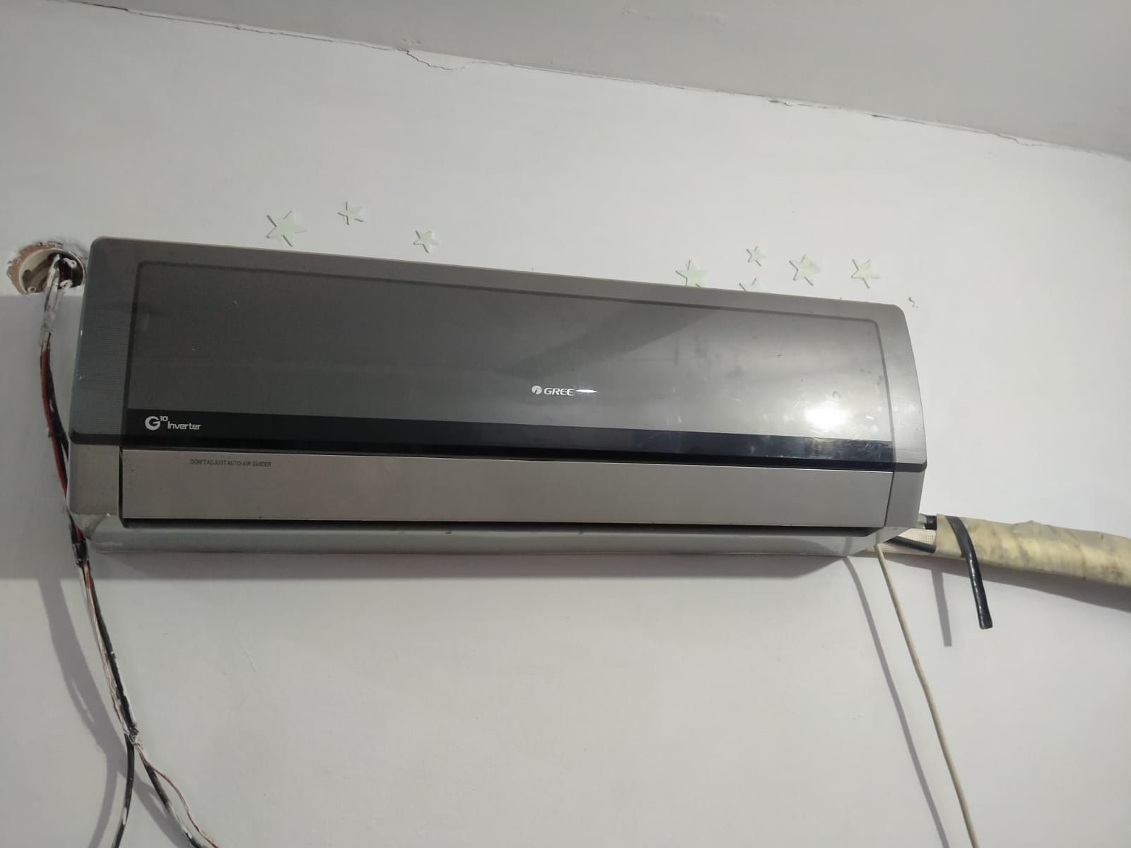 Gree 1 ton ac by Hameez Mudassar