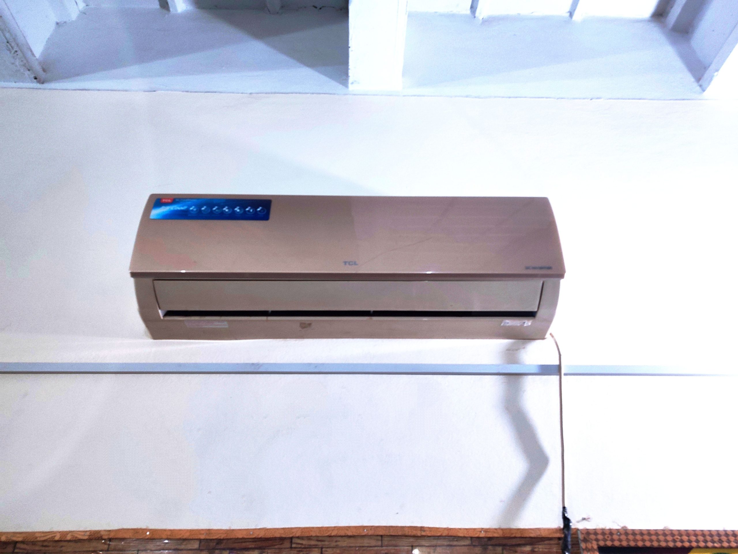 Dc Invertor ac by Ali Mouzzam