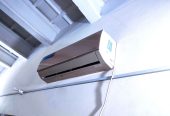 Dc Invertor ac by Ali Mouzzam