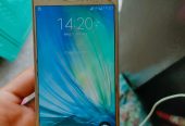 Samsung A 700 by Yousaf Khan